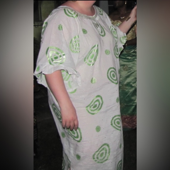 Traditional African Long Kaftan Plus Size from Nigeria - Picture 2 of 9
